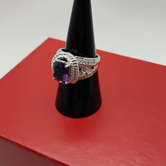 Amethyst Sterling Silver Ring size 7 - Picture 4 of 8